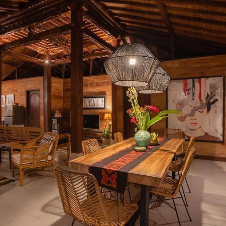 Villa Niyamas Ubud Εξωτερικό φωτογραφία
